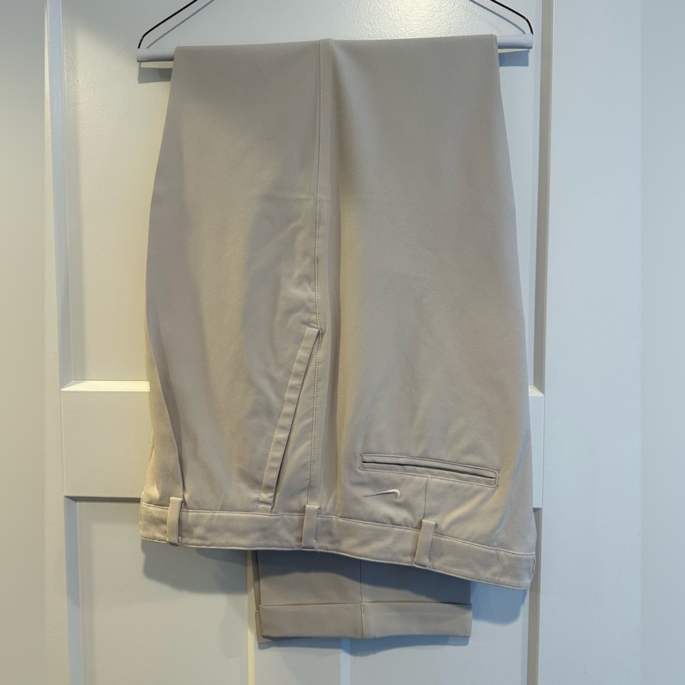 Nike Golf men’s light khaki pants